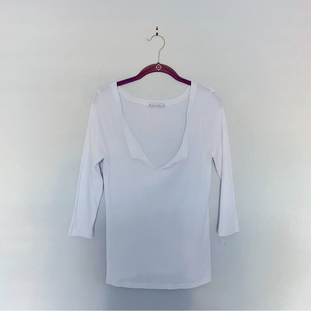 Fitted White Top Short Sleeve Minimalist Basic Stretch Everyday Tee NWOT